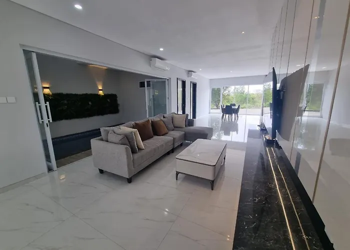 Villa The Hill Ocean View - 17a Uluwatu